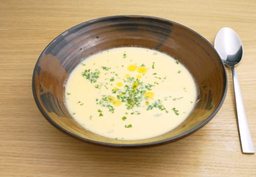 Sellerie-Creme[-]suppe