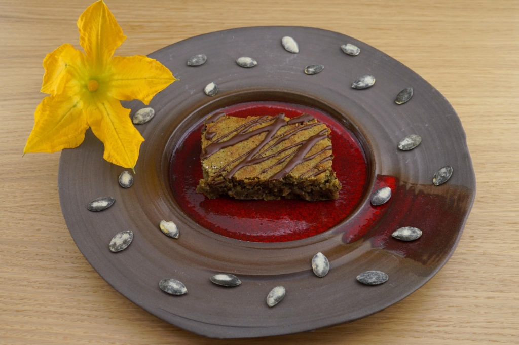Kürbis[-]kern-Becher-Kuchen mit Mandel[-]mehl