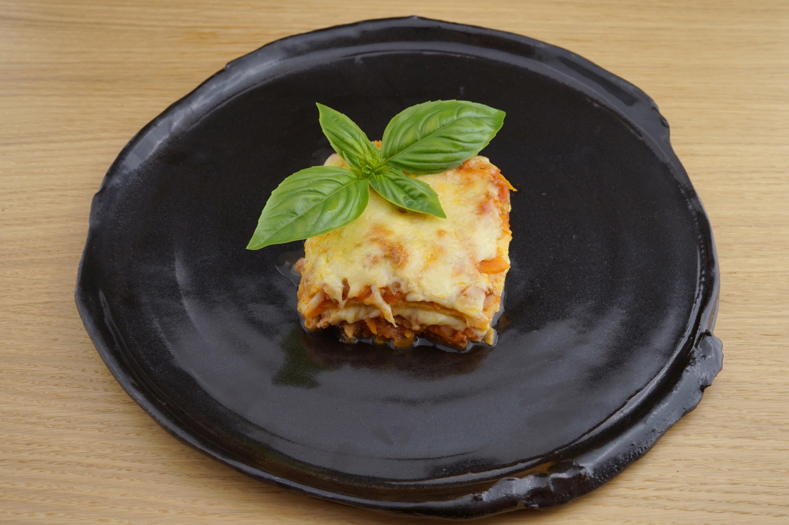 Low-Carb-Lasagne mit Erdnussöl